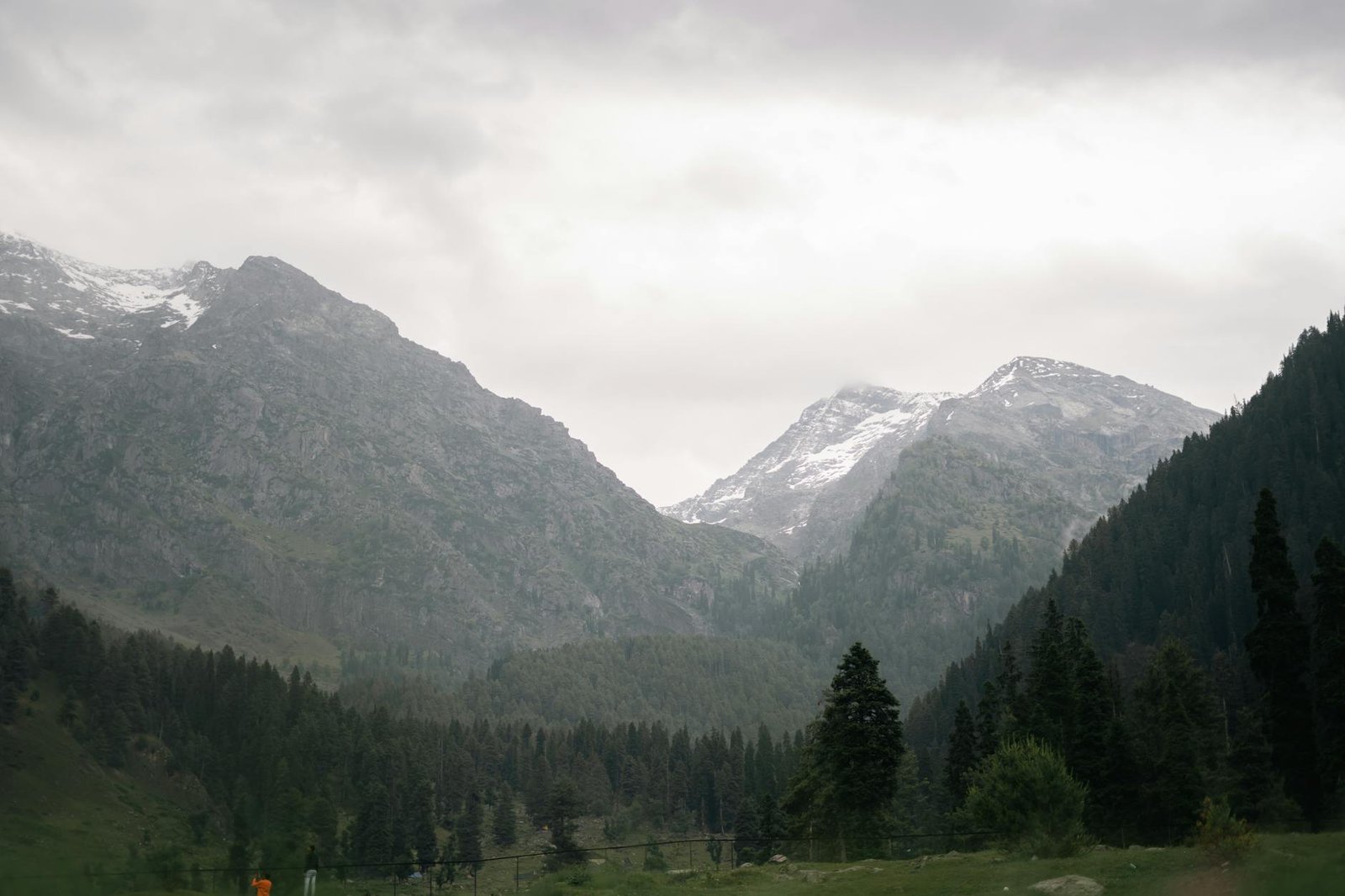 Kashmir Valley’s Tourism Hopes Rise a Year After Terror Attack