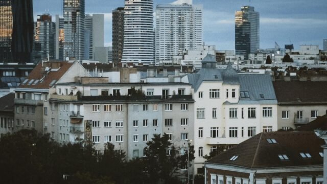 Attacks on Jewish Targets in Europe Suggest Hybrid Warfare