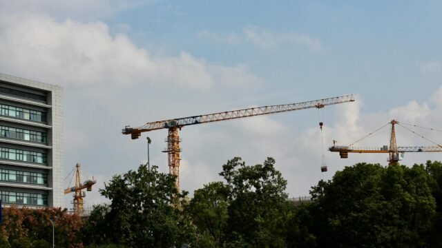 China’s G.D.P. Stronger Than Expected, Led by Infrastructure Spending