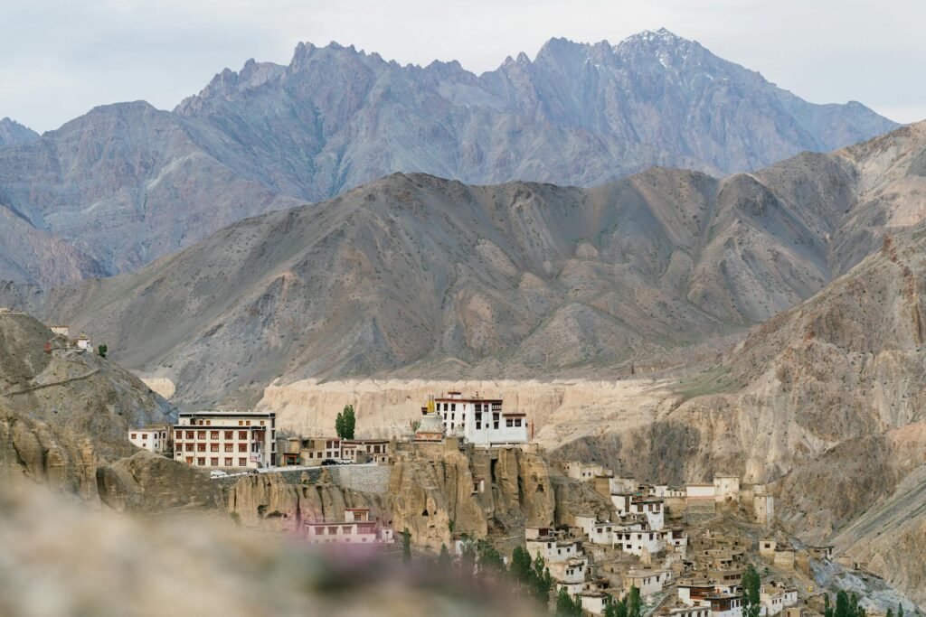 Creation of five new districts in Ladakh Area as important as population