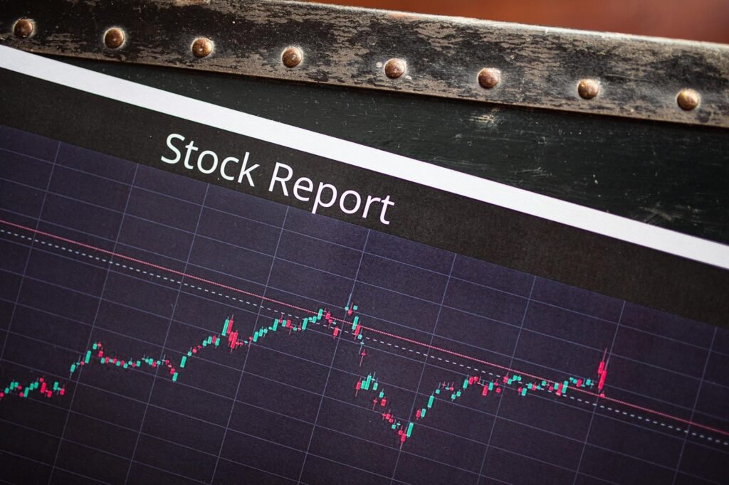 CStock markets open lower amid surging  oil prices, foreign fund outflows