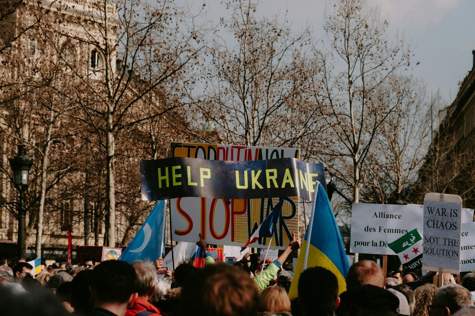 Europe Prepares for a Longer War in Ukraine, With No Strategy to End It