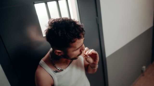 Kurdish Poet’s 30-Year Incarceration Fosters Love and Literary Voice