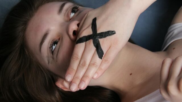 Internet Restrictions Spur Russians to Openly Question Putin’s Moves