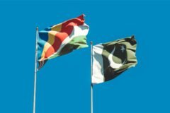 Iran War Live Updates: Witkoff and Kushner to Travel to Pakistan for Talks on Iran