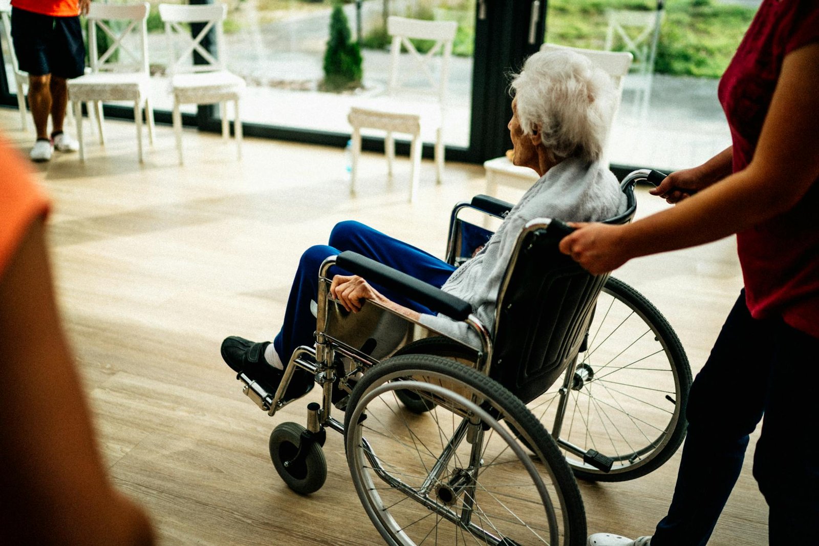 Japan’s New Care Workers: Bodybuilders, Wrestlers and M.M.A. Fighters Japan’s New Care Workers: Bodybuilders, Wrestlers and M.M.A. Fighters