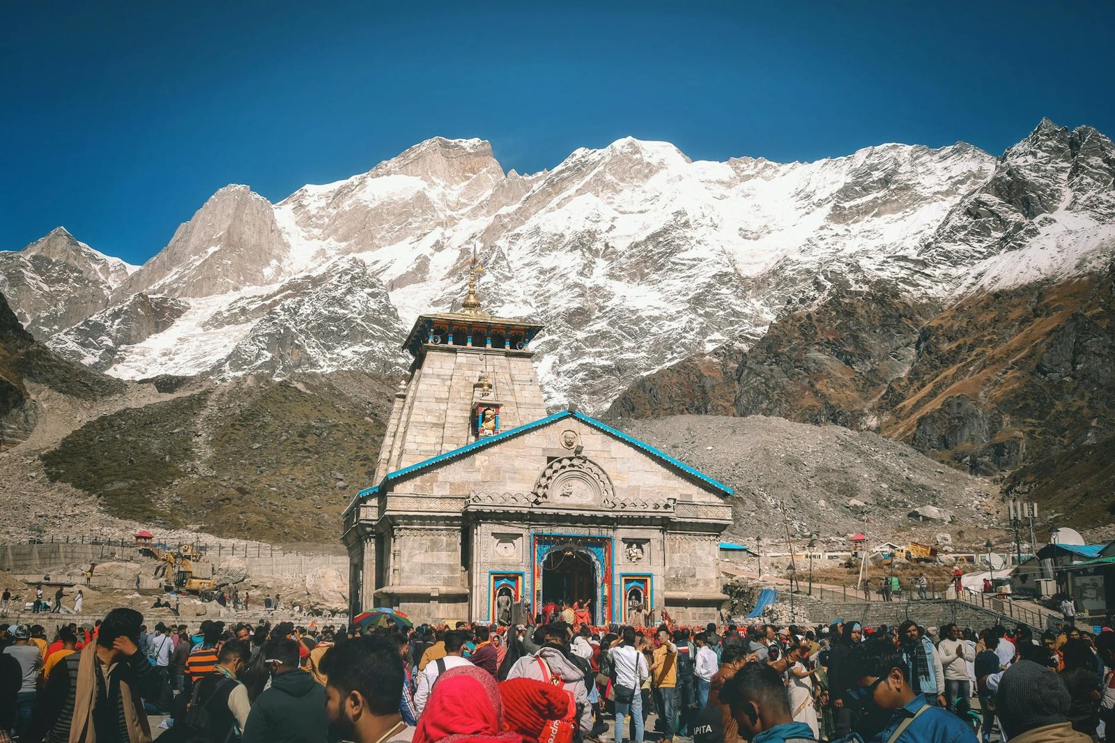 Kedarnath Dham Reopens for Pilgrims Amidst Chants and CM’s Presence
