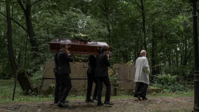 Southern Lebanon Mourns Amidst a Fragile Ceasefire