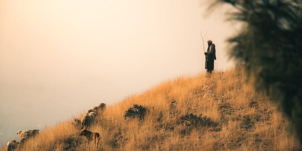 Man, girl found dead in Anantnag