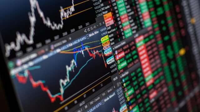 Messy War, Happy Stock Markets