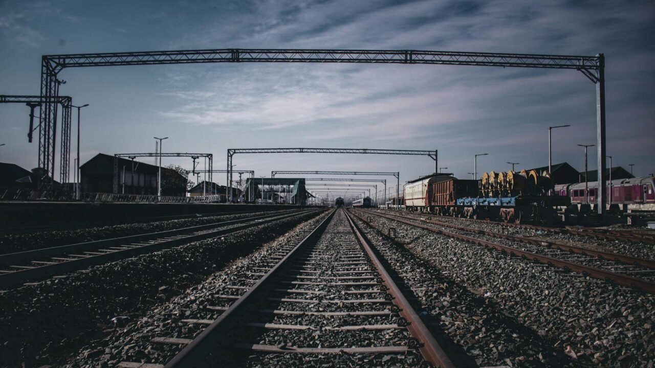 Railways, Bharat Petroleum ink pact to develop Gati Shakti cargo terminal in Jammu