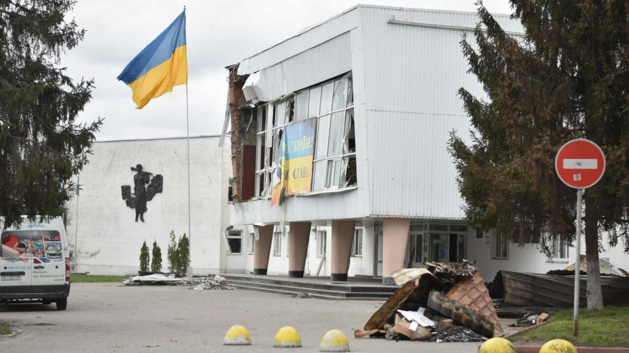 Russian Strikes Kill at Least 15 in Ukraine in Biggest Attack in Months