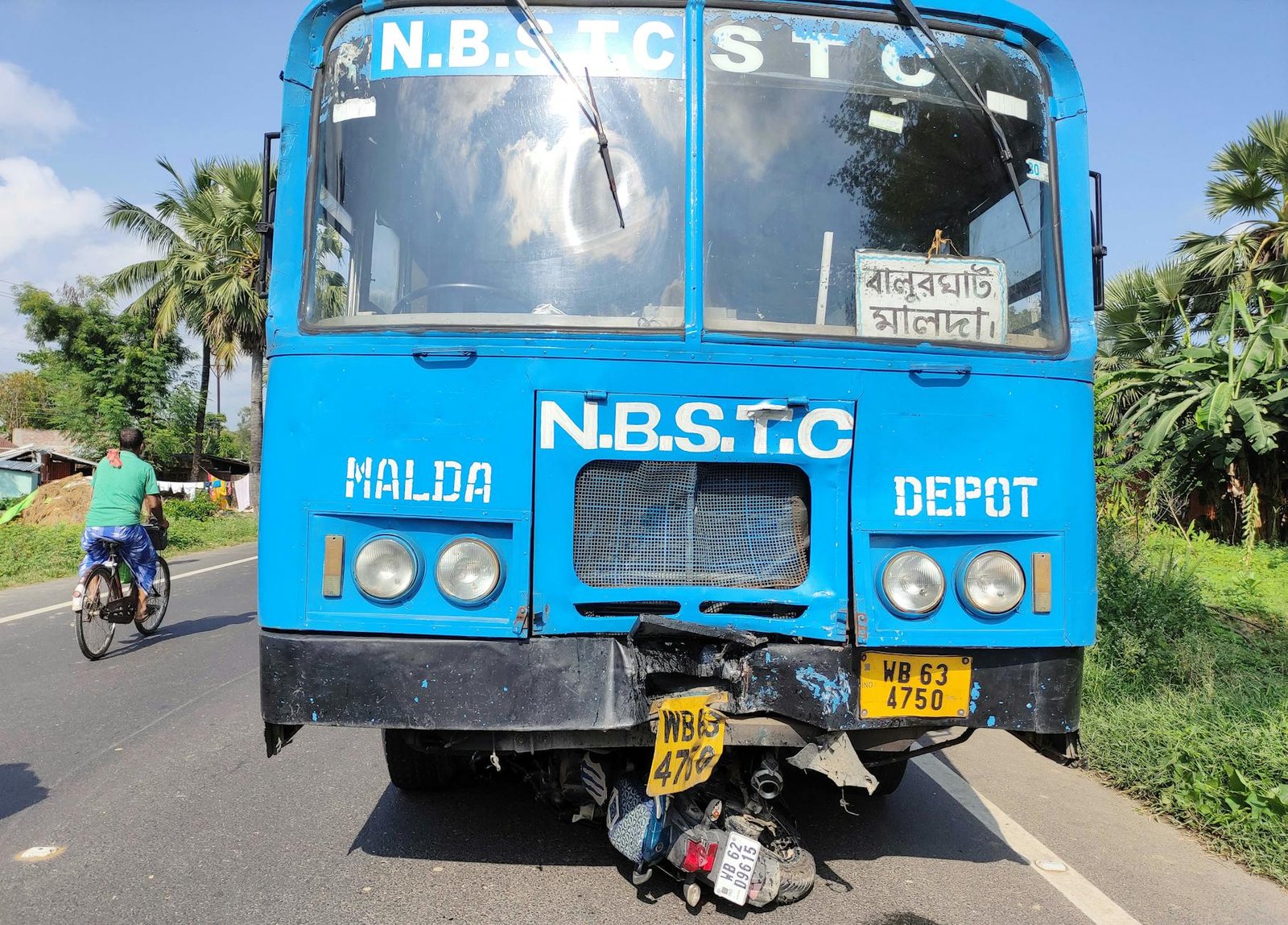 Udhampur bus accident: 21 killed, 42 injured as bus falls into gorge in Jammu and Kashmir Udhampur bus accident: 21 killed, 42 injured as bus falls into gorge in Jammu and Kashmir