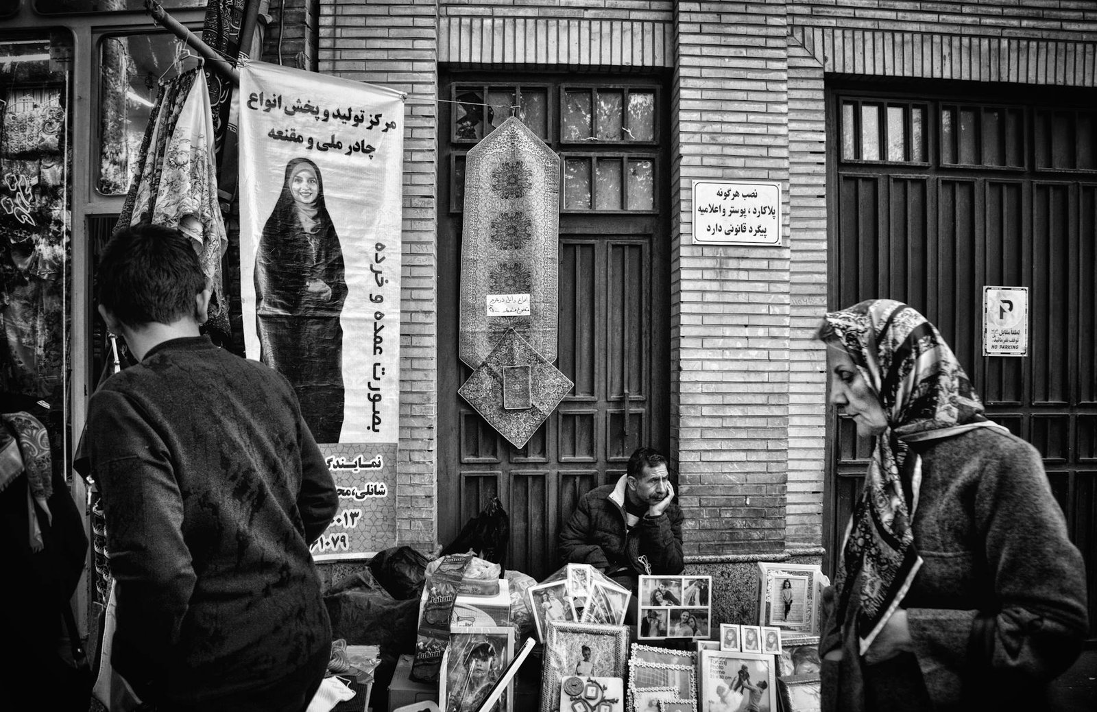 Whether for or Against the War, Iranians Say They’re Feeling Economic Pain