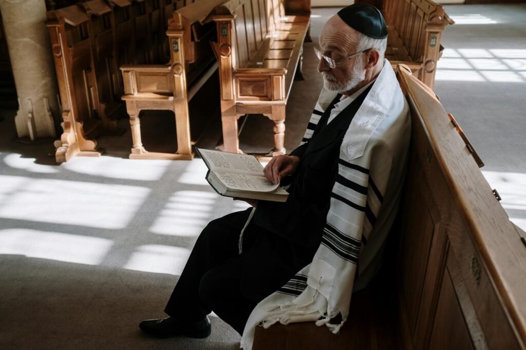 Australian Jews Testify on Experiences of Antisemitism in Bondi Beach Inquiry