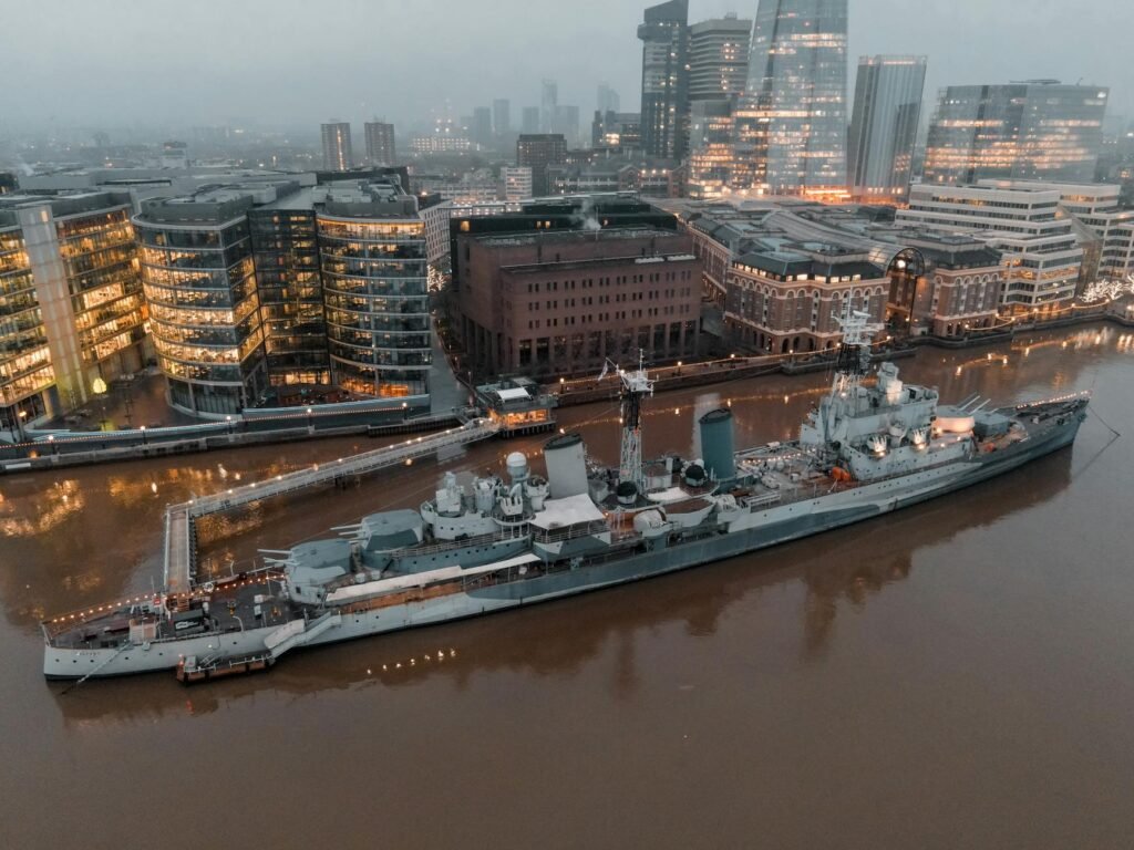 Britain Preparing for Mission That Could Clear Strait of Hormuz