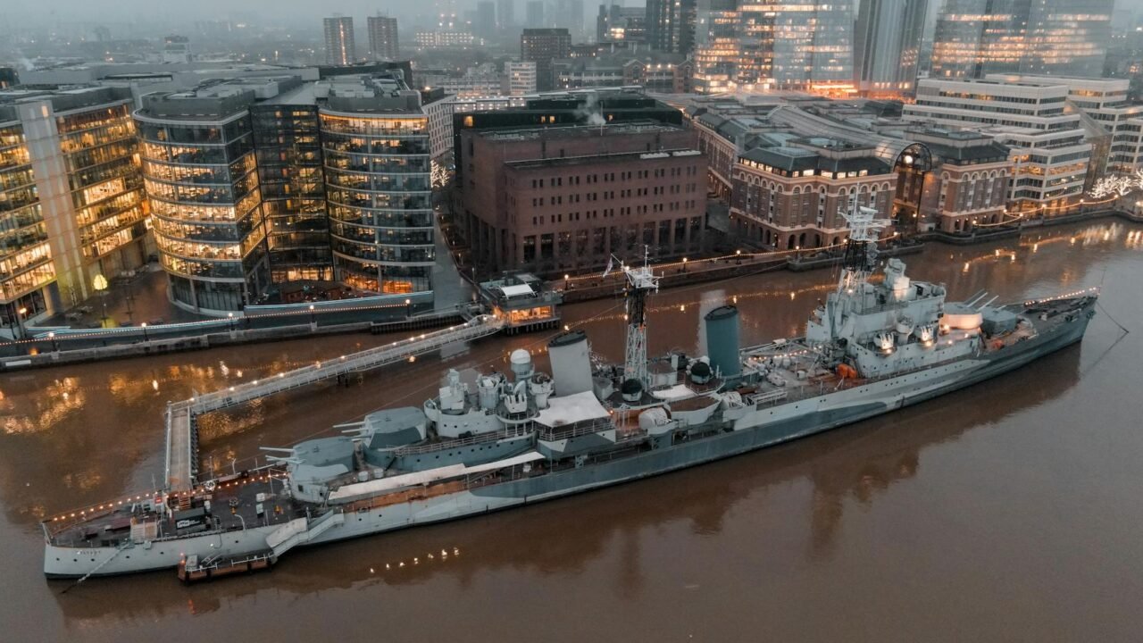 UK Readies Autonomous Minesweepers for Potential Hormuz Strait Operations