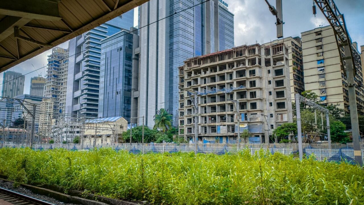 CBI Raids Reliance ADA Group Premises in Mumbai Over Financial Irregularities