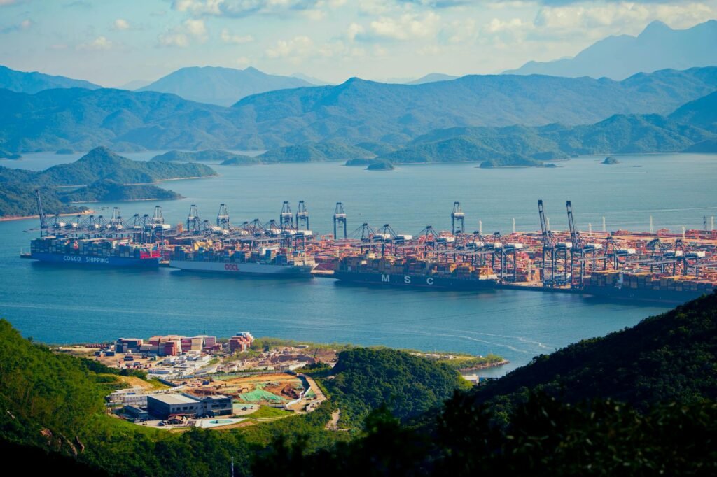China’s Exports and Imports Set Records in April Amid High Energy Costs