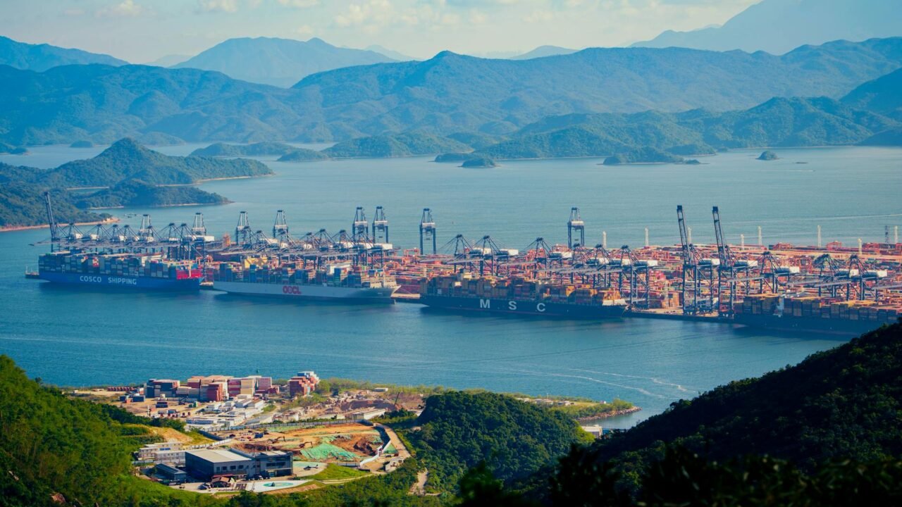 China’s Trade Records Amidst Rising Energy Costs and US Trade Tensions