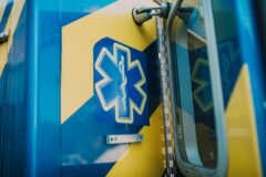 DC Srinagar hands over ambulance to CMO under CSR initiative of IDBI Bank
