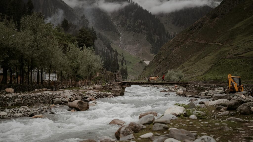 Govt To Auction 12 Limestone Blocks In Jammu And Kashmir