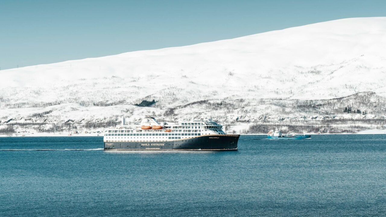 Hantavirus Outbreak on Arctic Cruise Ship Sparks Health Fears