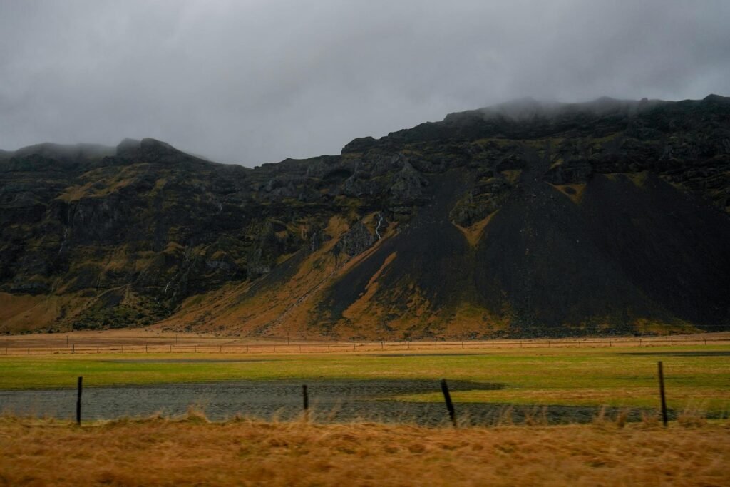Iceland Warms to Europe