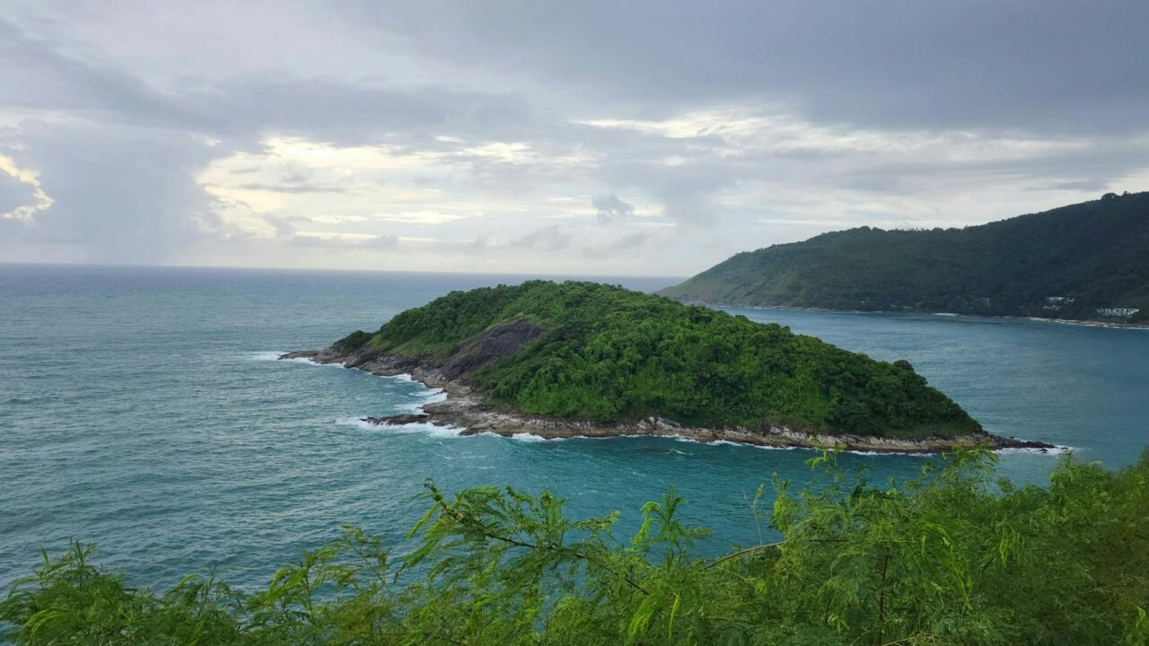 Indian Tourist Dies in Thailand After Mystery Incident at Phuket Cafe
