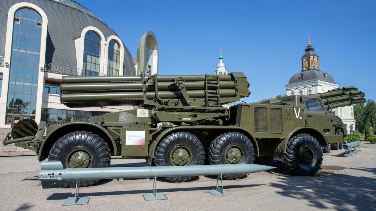 Kyiv Jolted by Overnight Missile Barrage, Uncertainty Over Weapon Type
