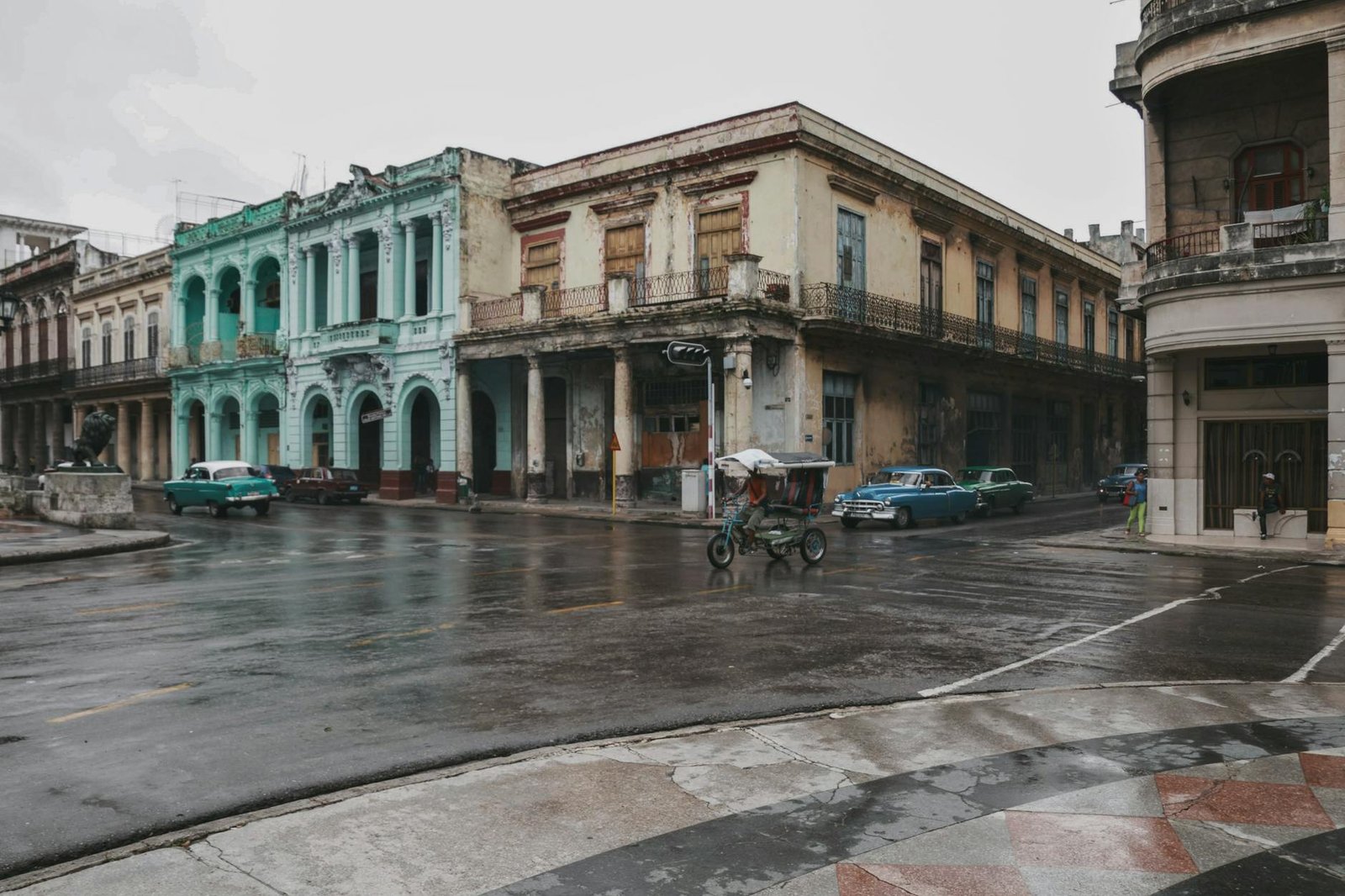 News of U.S. Indictment Slow to Reach Cubans Waiting for a Breakthrough News of U.S. Indictment Slow to Reach Cubans Waiting for a Breakthrough