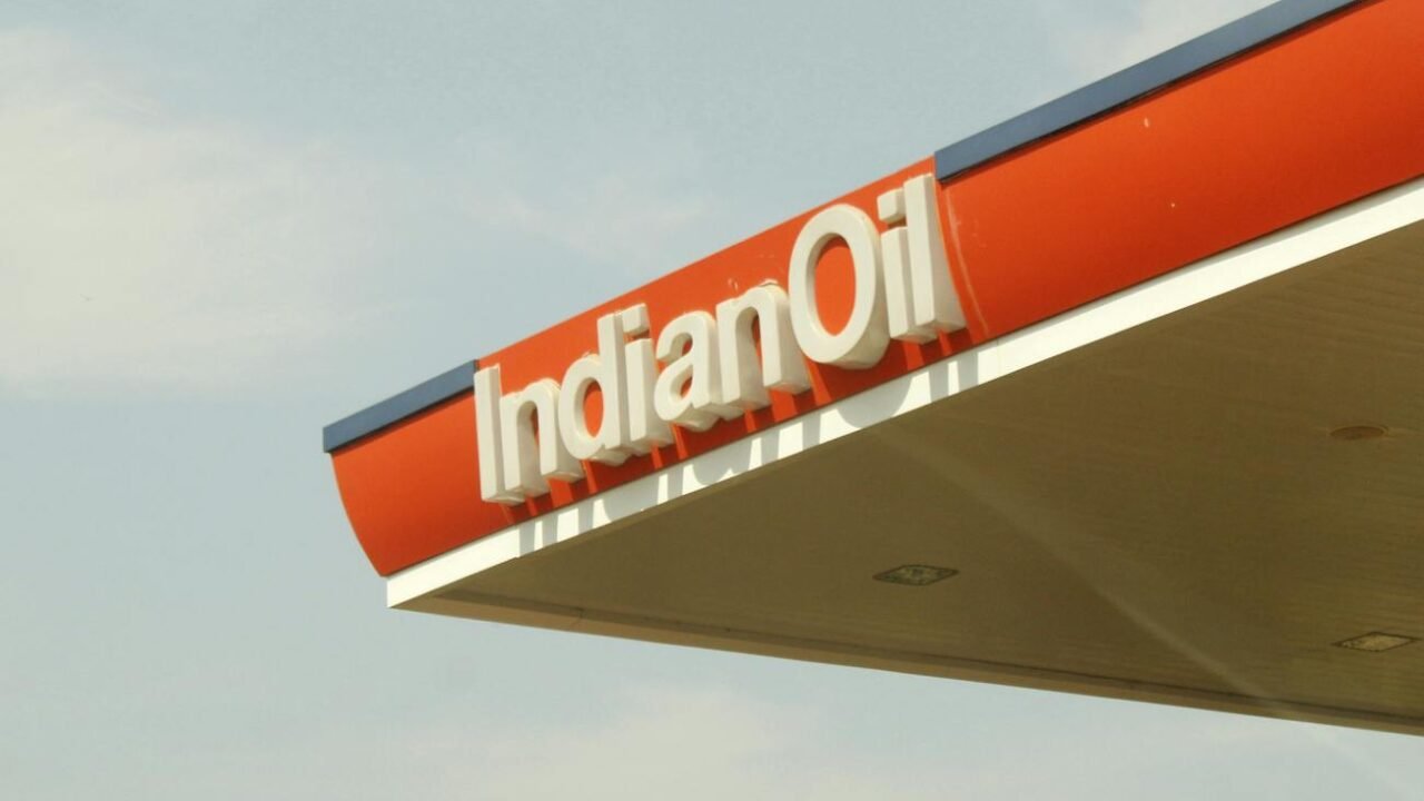 Fuel Prices Stable for Consumers as Oil Companies Absorb Global Rises