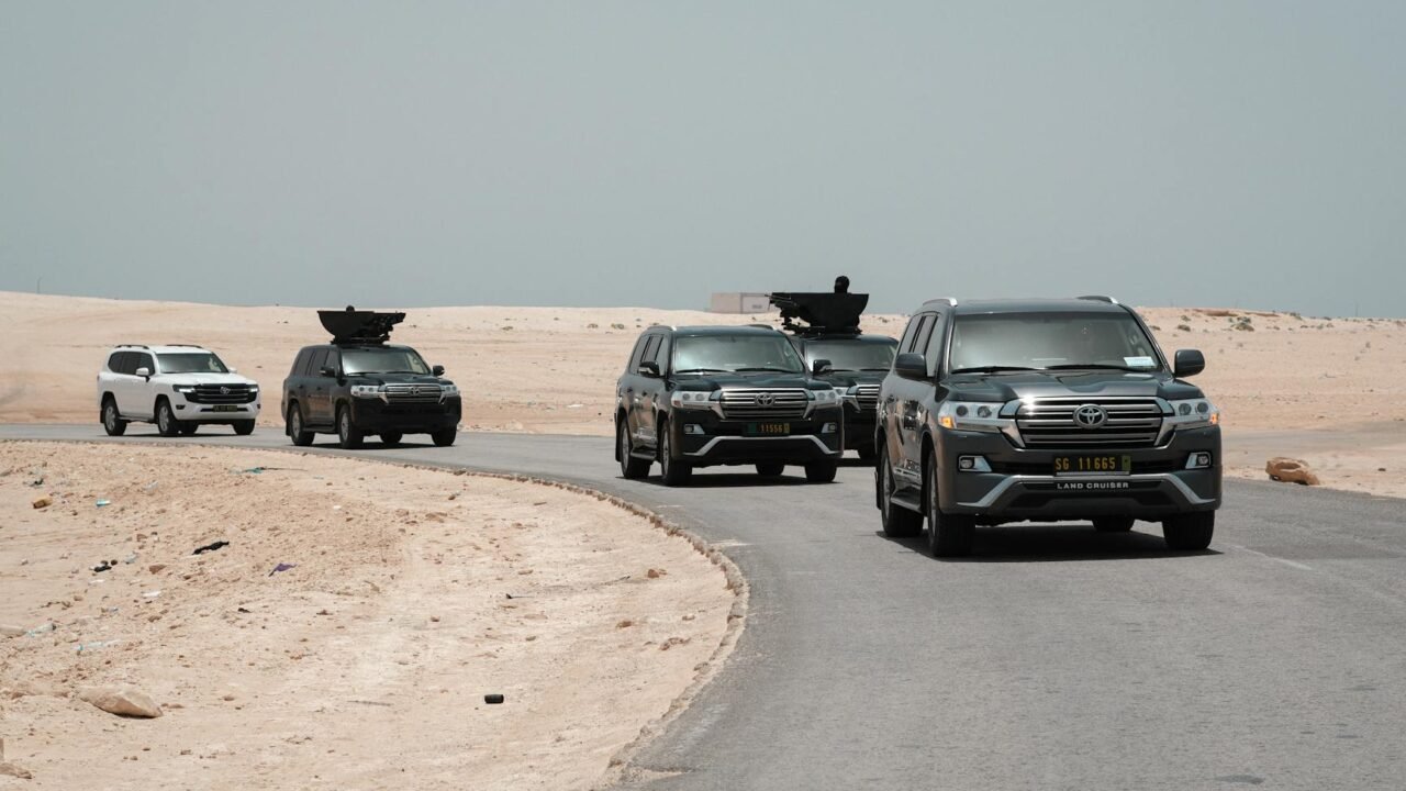 Indian Leaders Downsize Convoys Amid Calls for Prudent Spending in Economic Climate