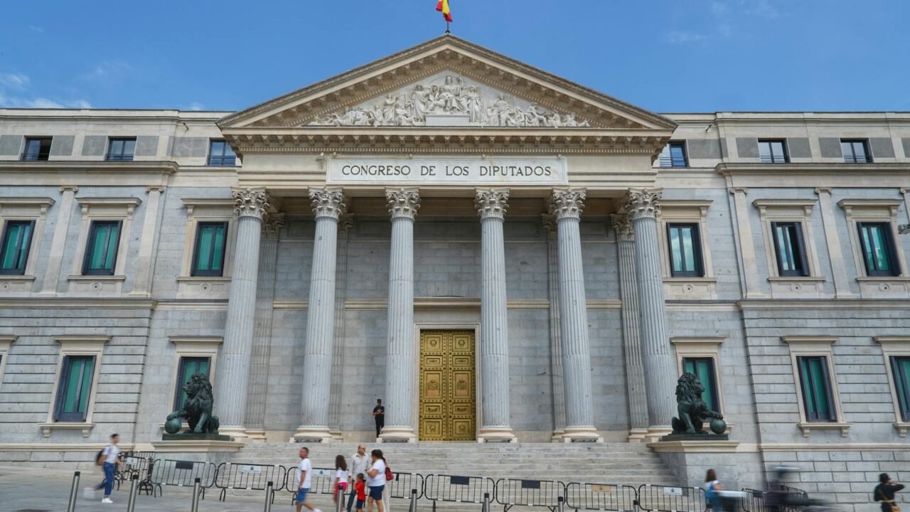 Spanish PM Faces Resignation Calls After Party Office Raided