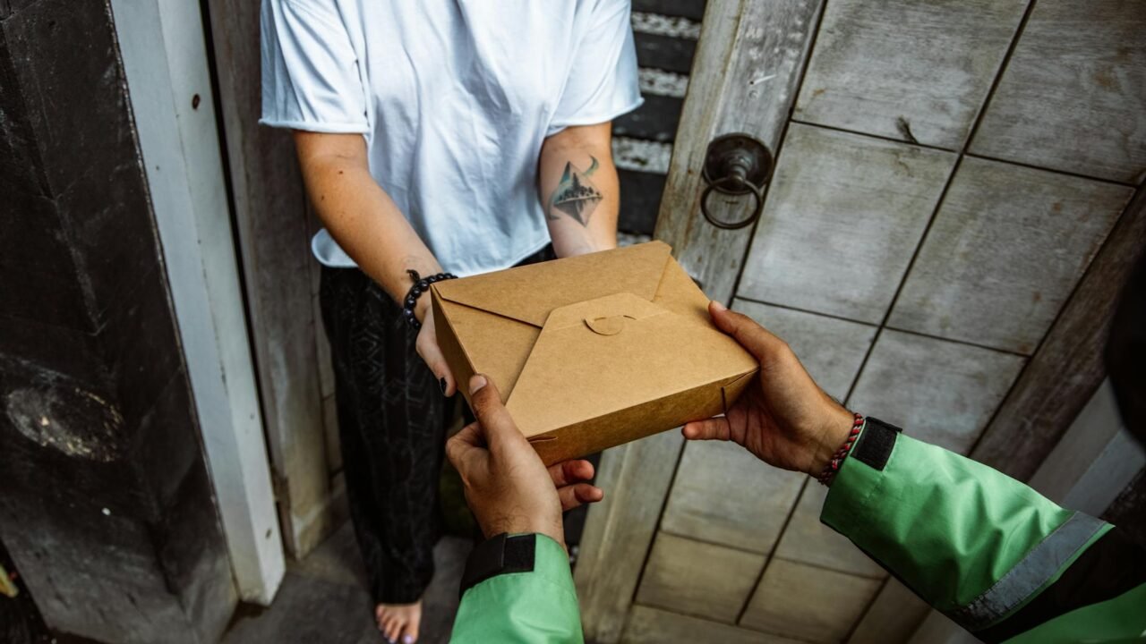 Delivery Times Improve as Gig Workers Return to Cities After Elections