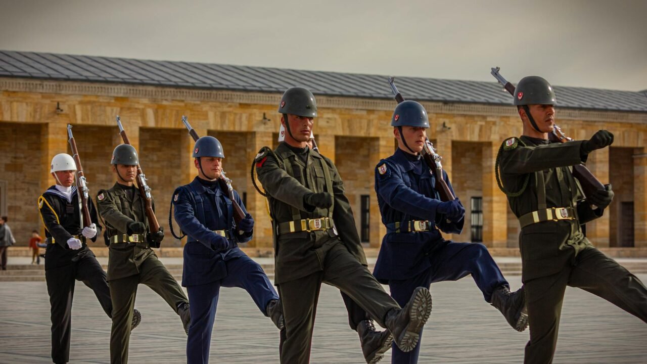Iran’s Power Nexus: Revolutionary Guards’ Grip on Decision-Making