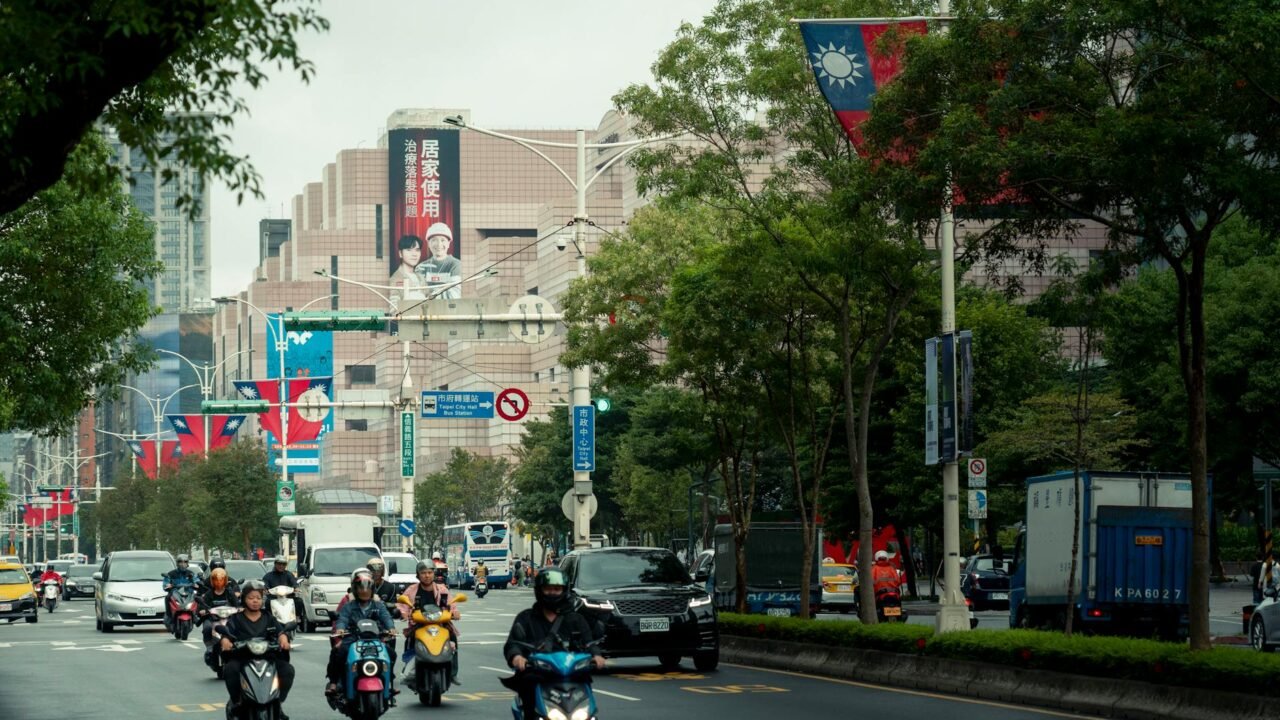Trump Views Taiwan Arms Sales as Leverage in China Negotiations