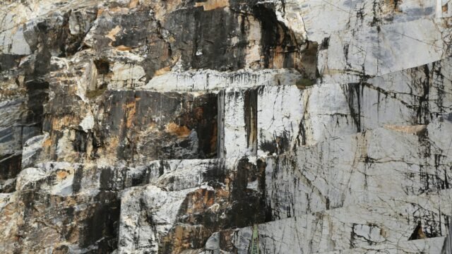 Union Mines Ministry Launches 2nd Tranche Of E-Auction For 12 Limestone Blocks In J&K
