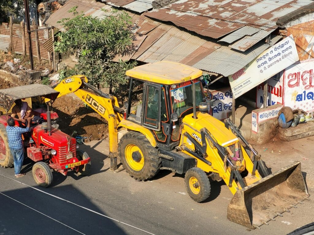 Village roads gateways to prosperity, says Chouhan; launches PMGSY projects worth Rs 1,763 cr