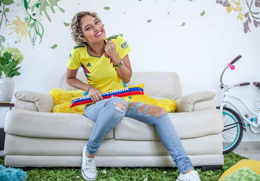 Colombia’s Yellow World Cup Jersey, Once a Symbol of Unity, Becomes a Political Statement