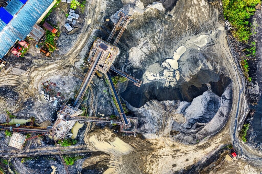 How Ebola Spreads Through Gold Mining