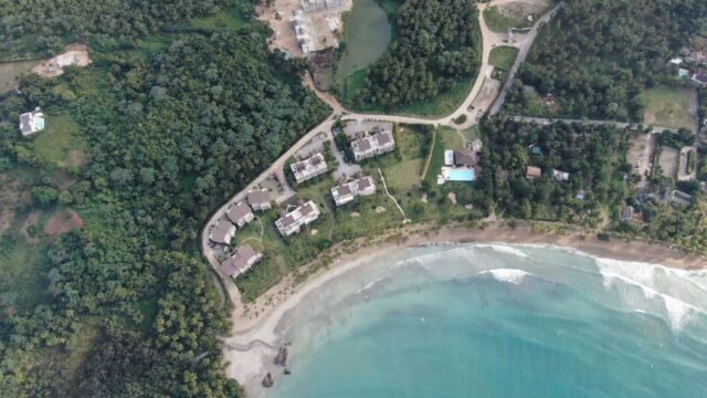 Huge Blaze Ravages Dominican Republic Beach Resort