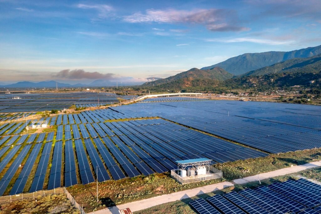 In Southeast Asia, Switching to Solar Offers Relief from Energy Crisis Caused by Iran War
