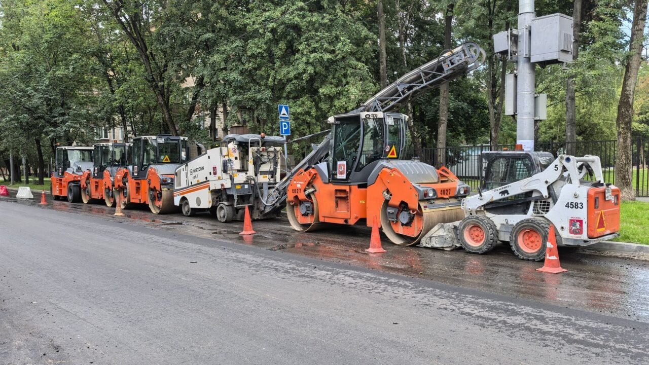 Jammu MC Deploys AI to Tackle Potholes with New Repair Machines