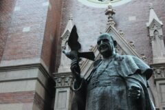 Pope Leo, After Taking on Trump and A.I., Prepares for New Duels in Spain