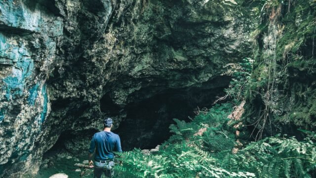 Security forces scan natural caves in Rajouri as terrorists continue to evade capture