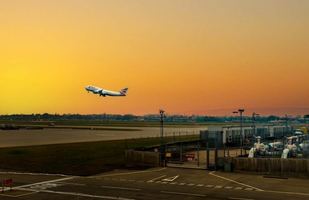 Travelers Bound for the U.K. Hit a Roadblock: Electronic Authorization System Is Down