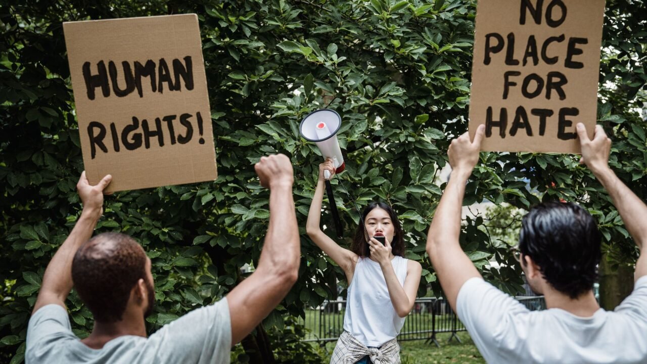Iranian Women Face Deportation to Central African Republic Amidst Legal Battles