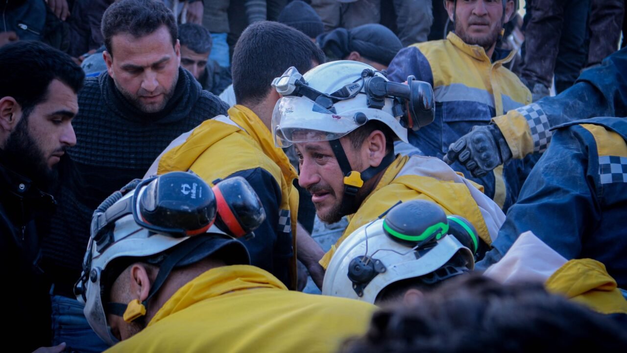 Dozens Killed as Syrian Buses Collide on Central Highway