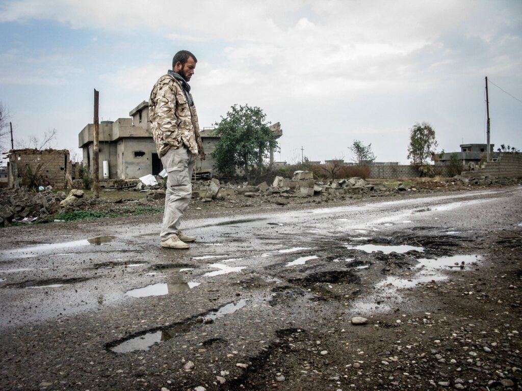 Chaos Breaks Out at Border Crossings in Iraq